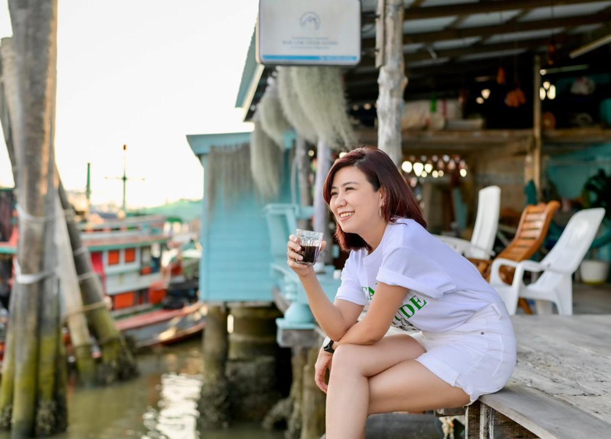 Rub Lom Chom Klong Homestay ชุมพร ภายนอก รูปภาพ