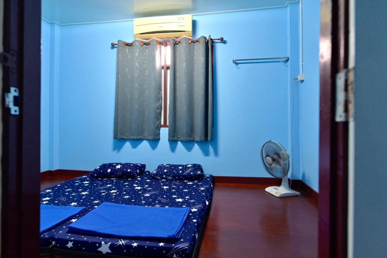 Rub Lom Chom Klong Homestay ชุมพร ภายนอก รูปภาพ