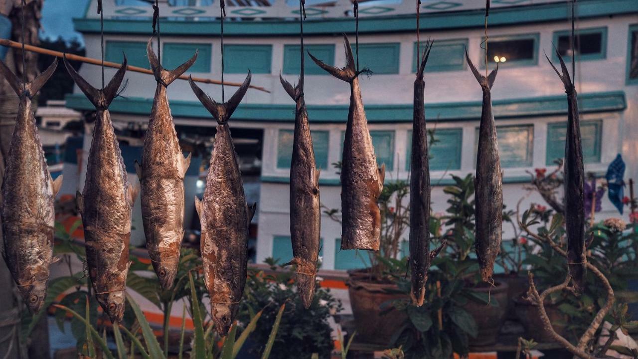 Rub Lom Chom Klong Homestay ชุมพร ภายนอก รูปภาพ